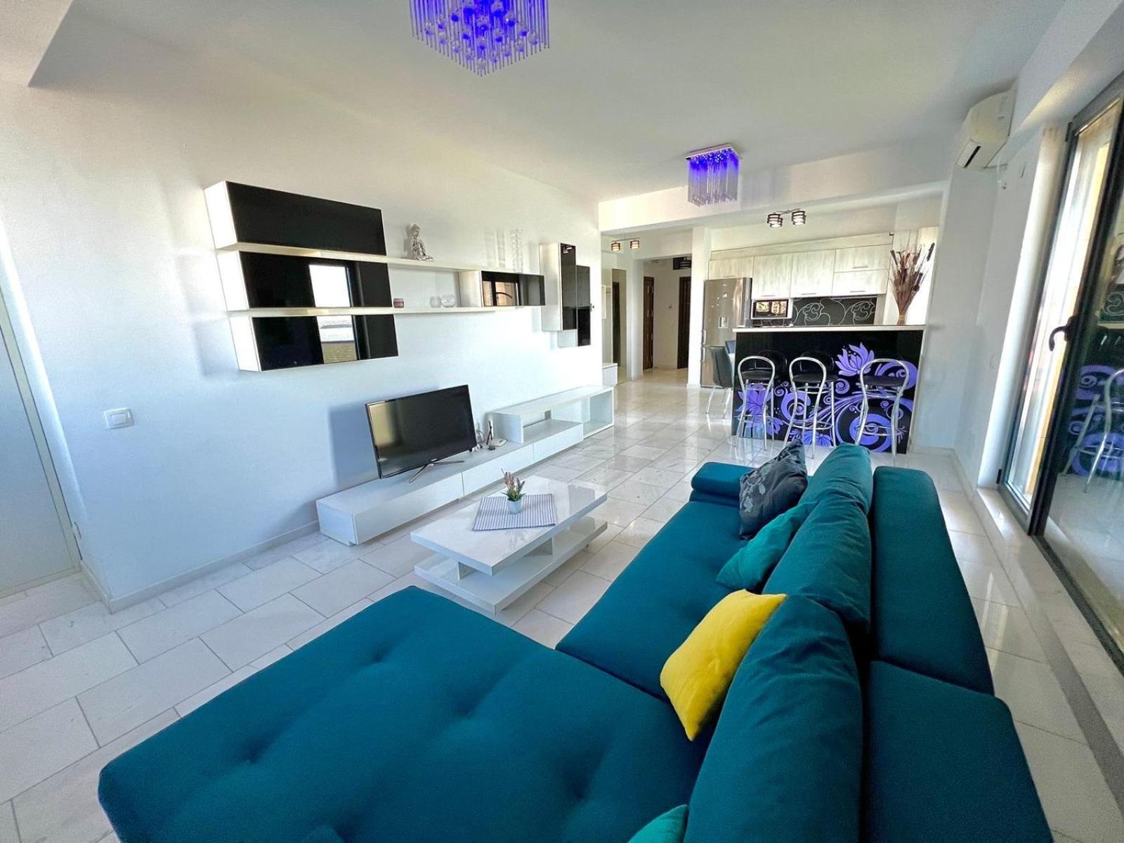 Sophia Lake View Suite Mamaia Exteriér fotografie