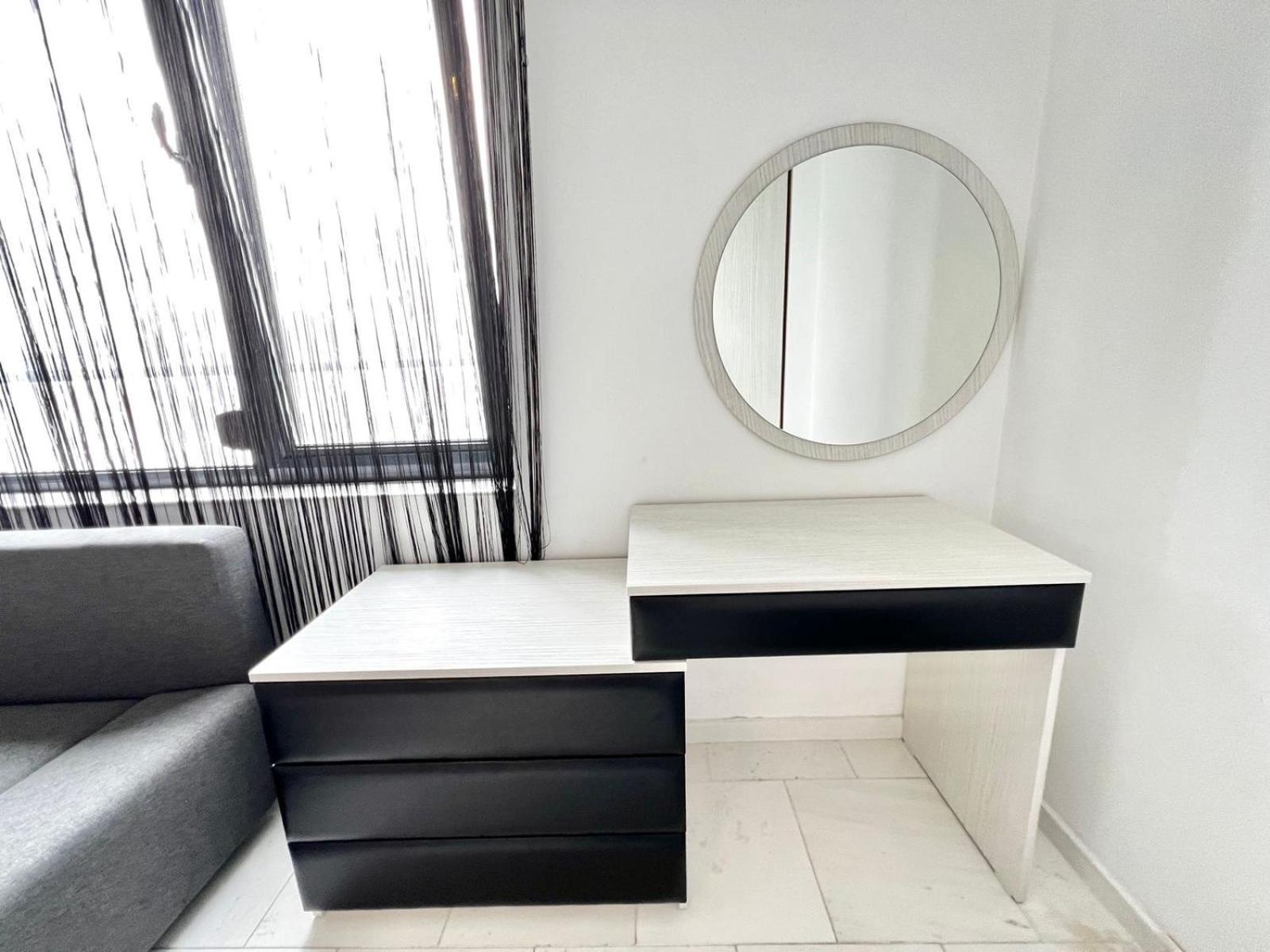 Sophia Lake View Suite Mamaia Exteriér fotografie
