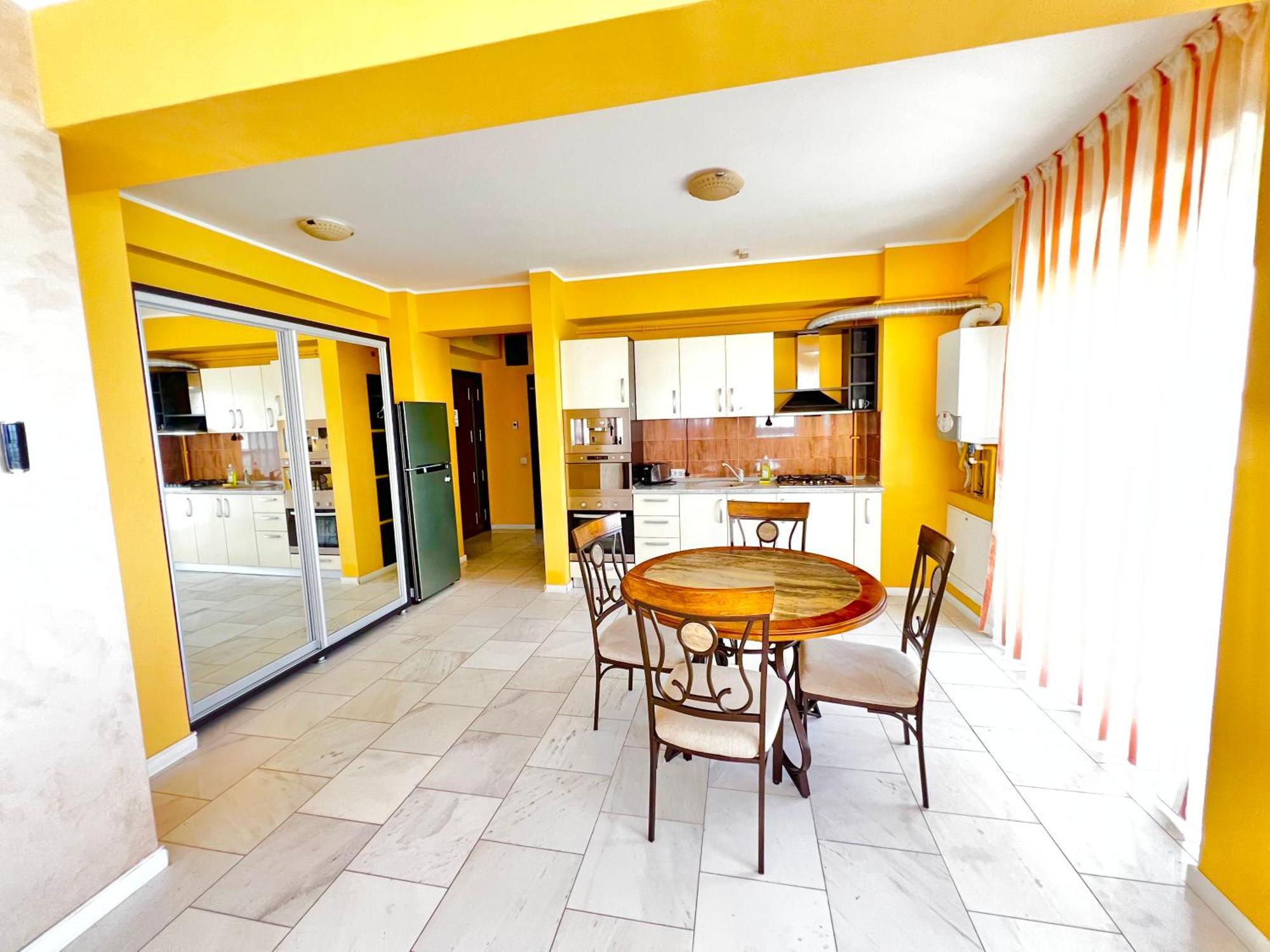 Sophia Lake View Suite Mamaia Exteriér fotografie