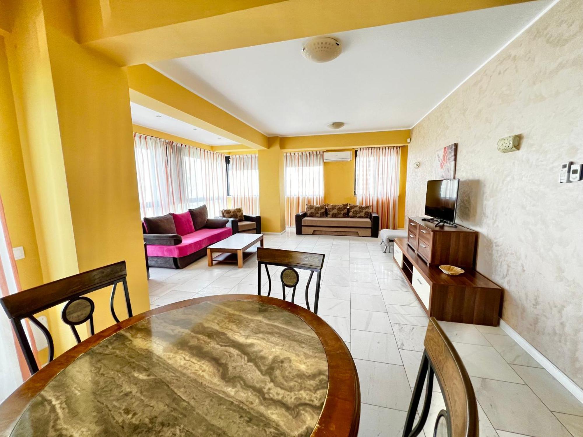 Sophia Lake View Suite Mamaia Exteriér fotografie